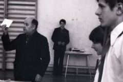 img047