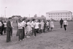img083