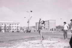 img084